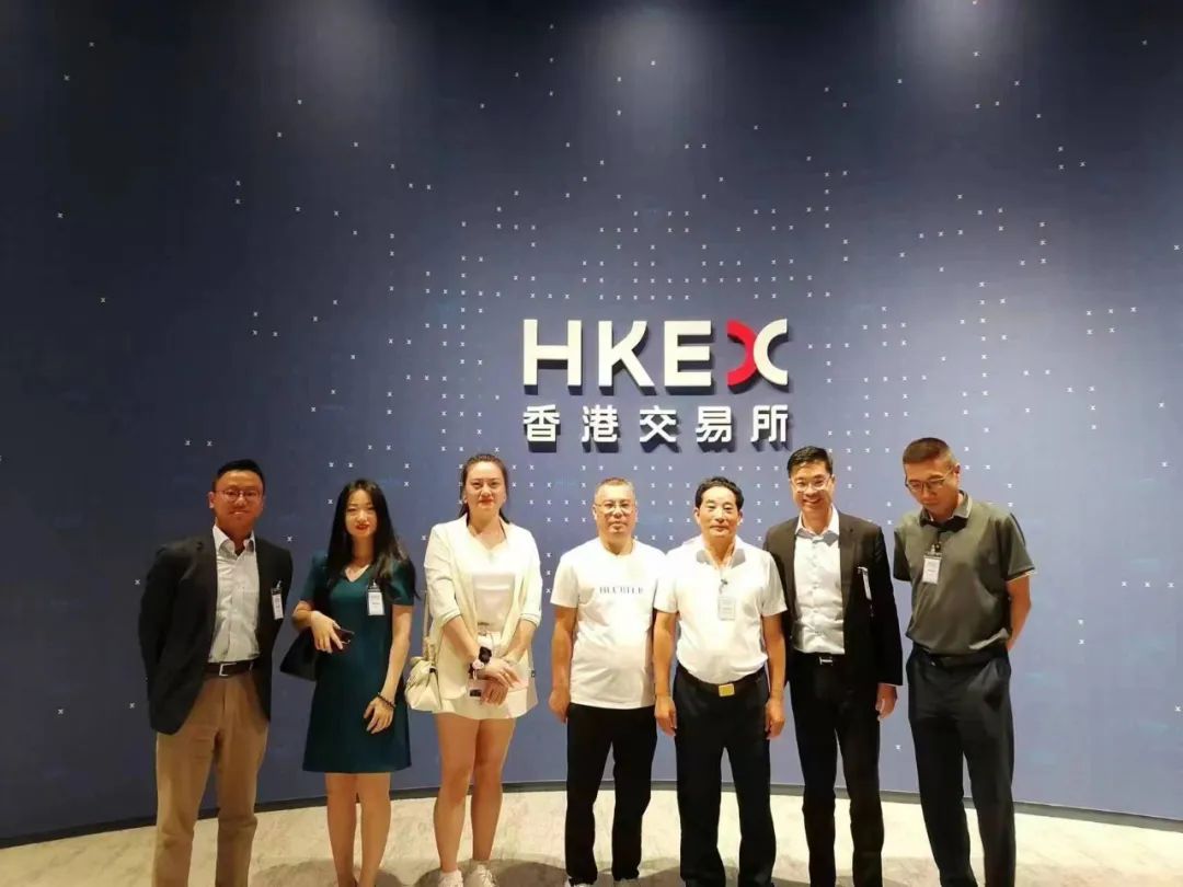 清香崛起，香飘深圳，久久久大香蕉完胜第109届糖酒会